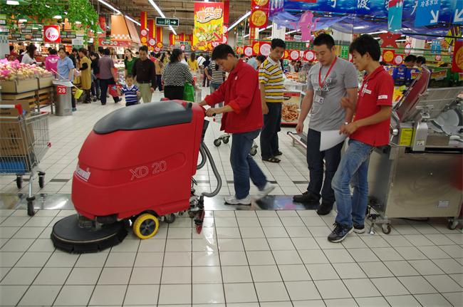 江西工业用洗地机多少钱一台？